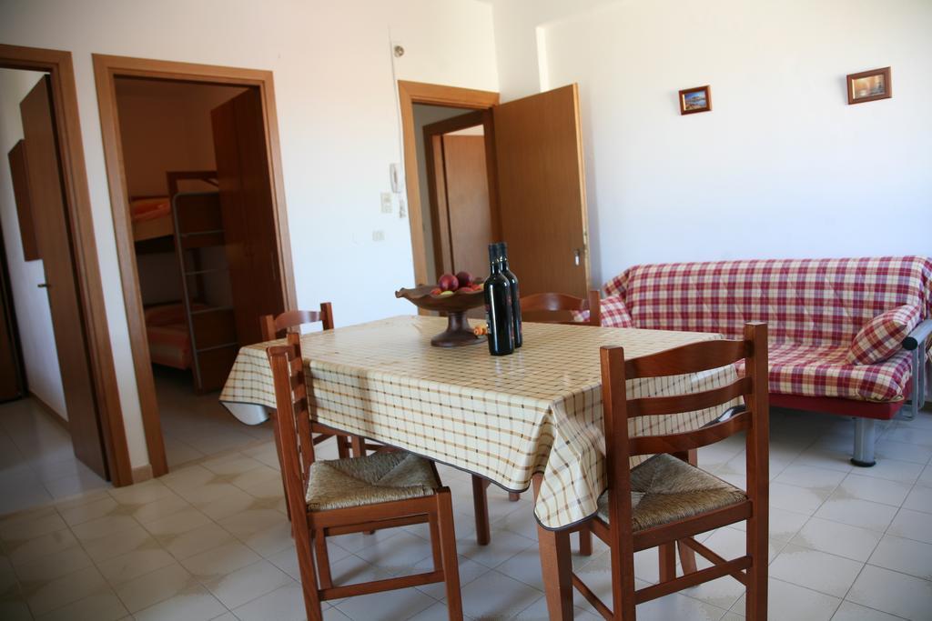 Residence Marino Balestrate Oda fotoğraf